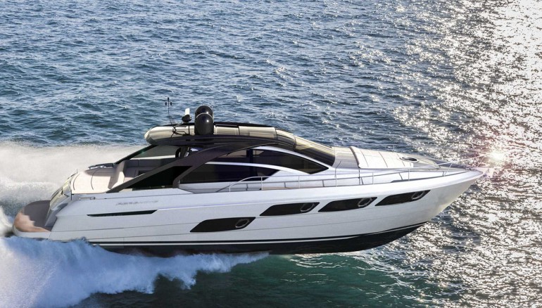 01-pershing-5x-factor-yacht